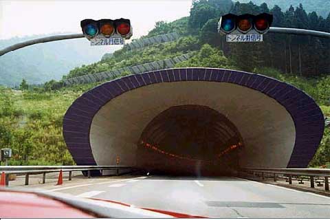 KANETSU Tunnel